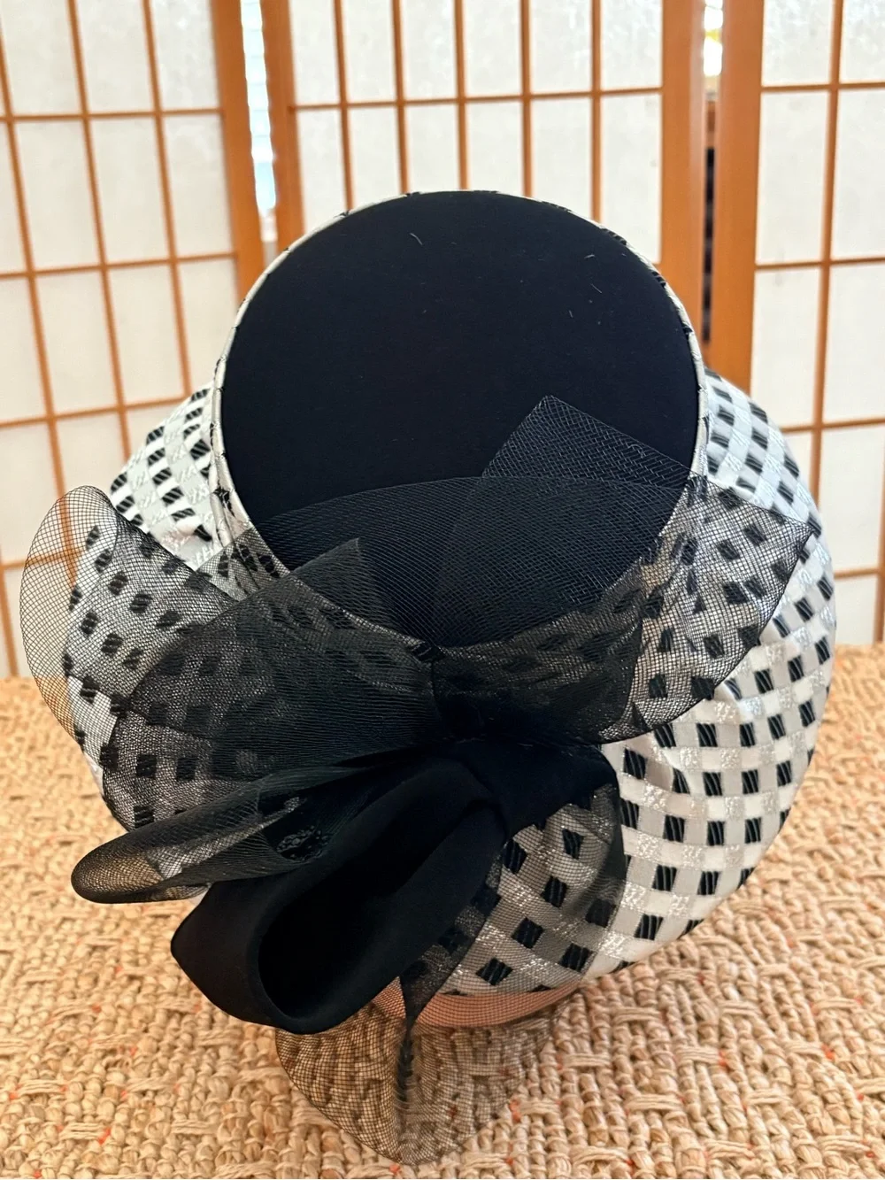 Vintage Caramia Formal Dress Hat Black & White Tulle Bow